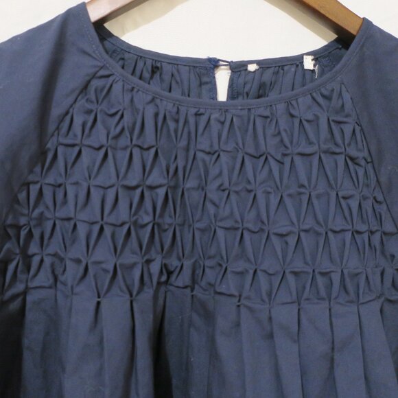 Joh Apparel Women's Top Navy Smocked 100% Cotton Size Large NWT - Picture 2 of 4